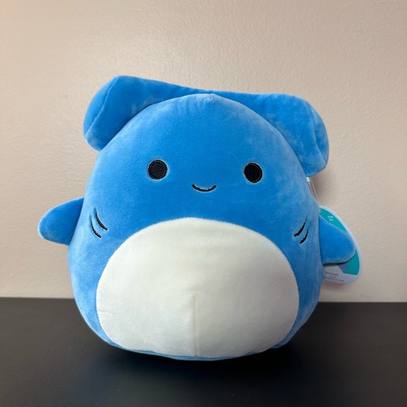 Squishmallow Rocket 8” Hammerhead shark - Picture 1 of 5